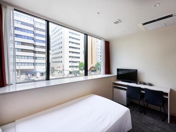 Hotel Morning Box Osaka Shinsaibashi : photo 2 de la chambre chambre lits jumeaux confort