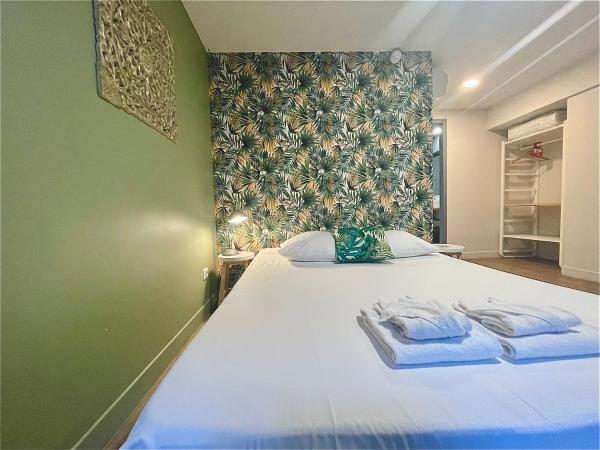 Georges Hostel & Café : photo 1 de la chambre grande chambre familiale