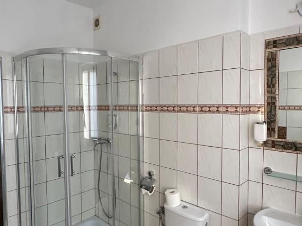 Lezzet Hotel & Turkish Restaurant : photo 8 de la chambre chambre quadruple confort