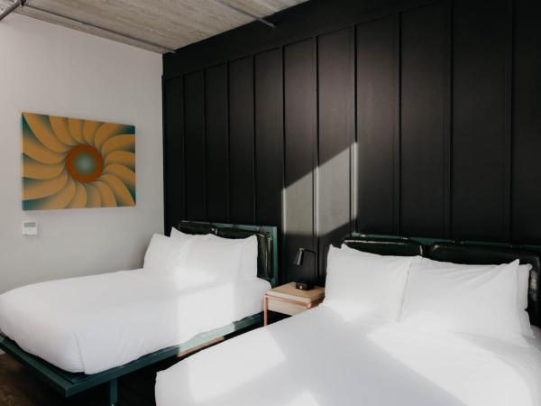 Waymore's Hotel : photo 2 de la chambre chambre 2 lits doubles