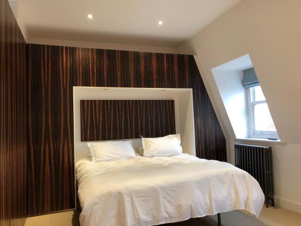 Kennington B & B : photo 9 de la chambre chambre double avec salle de bains privative