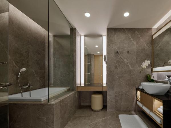 JW Marriott Kuala Lumpur : photo 2 de la chambre hébergement exécutif deluxe avec lit king-size