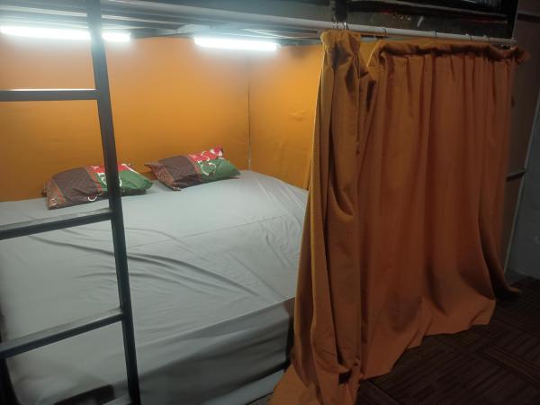 Rubikz Hostel & Cafe : photo 1 de la chambre chambre double