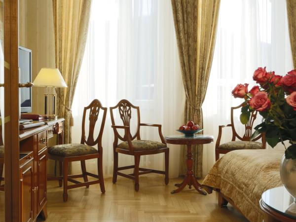 Bristol Palace : photo 4 de la chambre chambre double ou lits jumeaux standard