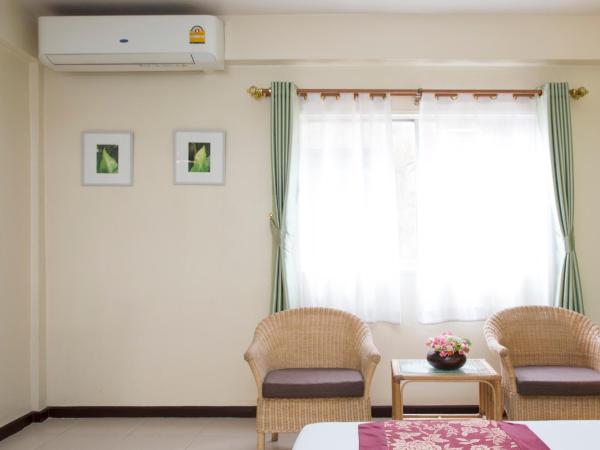 S Lodge Pattaya formally Sabai Lodge : photo 5 de la chambre chambre double deluxe