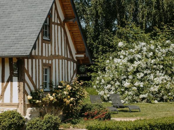 Les Manoirs des Portes de Deauville - Small Luxury Hotel Of The World : photo 4 de la chambre chalet 1 chambre