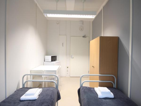 Forenom Hostel Espoo Kilo : photo 2 de la chambre chambre lits jumeaux Économique