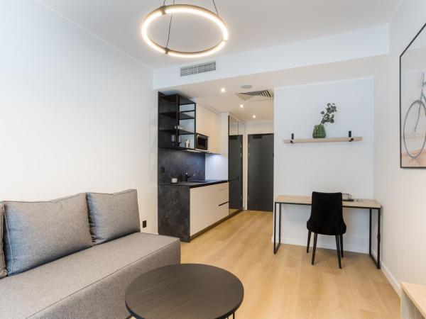 City Break Plac Wolności 6 Aparthotel : photo 2 de la chambre appartement