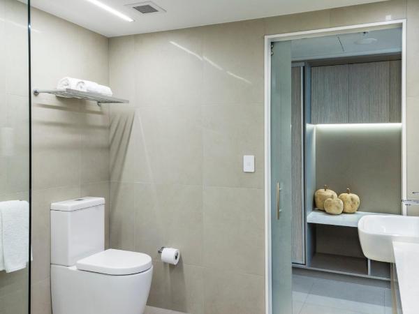 Pacific Hotel Cairns : photo 5 de la chambre chambre lit king-size exécutive