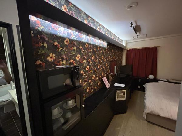 Hotel Sunday Brunch (Adult Only) : photo 9 de la chambre chambre double avec salle de bains privative