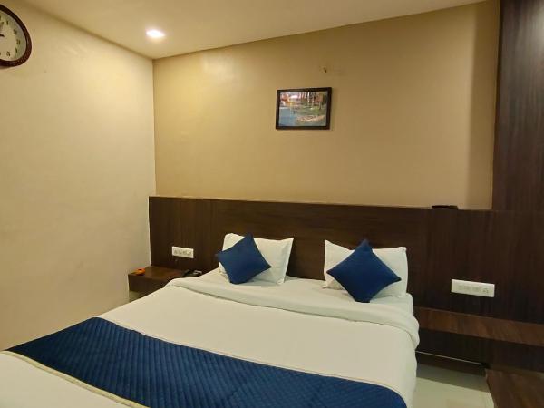 Hotel Palav Palace : photo 5 de la chambre chambre lit king-size deluxe