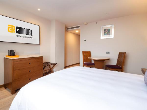 Camino Real Aeropuerto : photo 6 de la chambre chambre lit queen-size de luxe