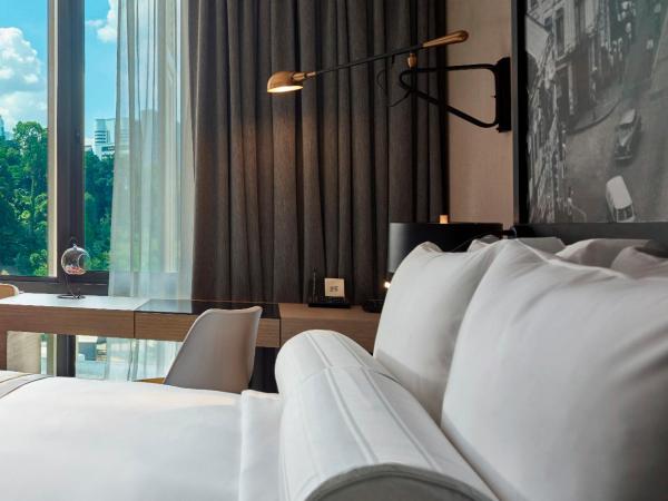 Hotel Stripes Kuala Lumpur, Autograph Collection : photo 1 de la chambre studio