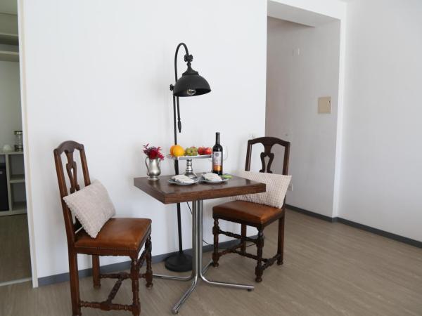 Al Pozz Boutique Resort : photo 8 de la chambre chambre double deluxe - vue sur lac