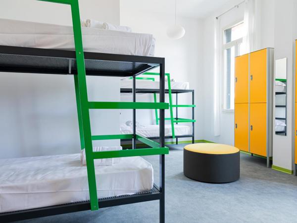 Bohoostel : photo 3 de la chambre lit dans dortoir mixte de 8 lits