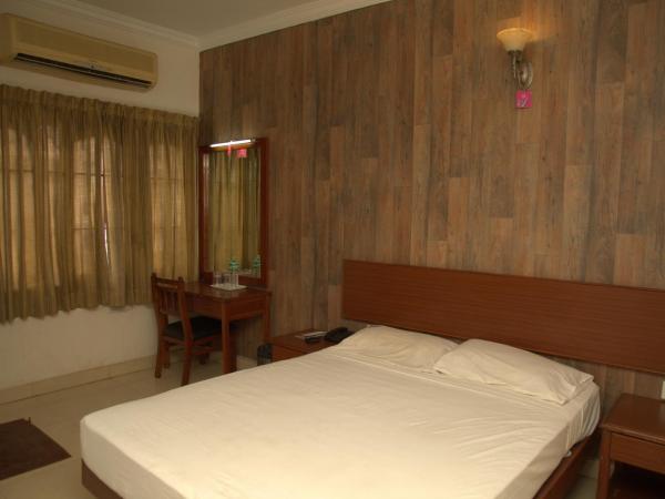 Kings Hotel Egmore : photo 3 de la chambre chambre lits jumeaux supérieure