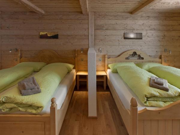 Bärghuis Jochpass - Alpine Hideaway - 2222müM : photo 4 de la chambre chambre familiale
