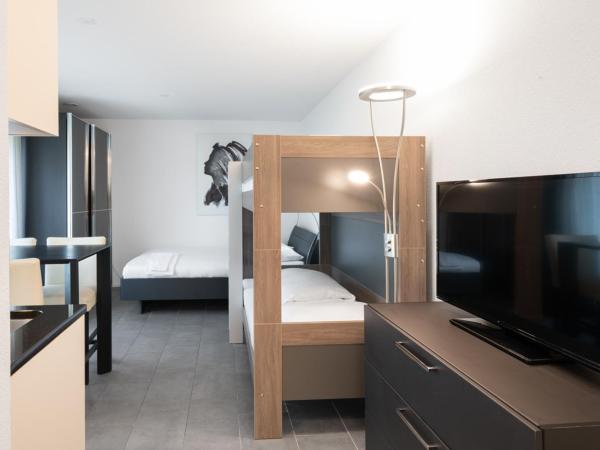 Studio VICTORIA Interlaken : photo 8 de la chambre studio deluxe