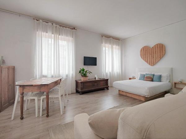 Corte Melone room rental : photo 2 de la chambre suite supérieure