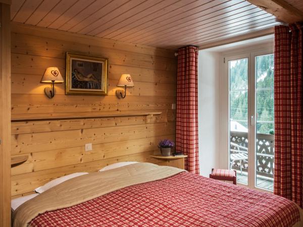 Historic Hotel du Pillon : photo 3 de la chambre chambre double supérieure avec balcon