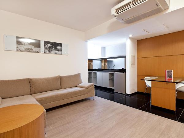 H2 Platinum Lourdes : photo 10 de la chambre suite premium