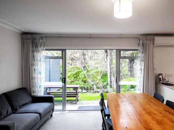 Ripple Rotorua : photo 6 de la chambre three bedroom apartment with outdoor hot tub