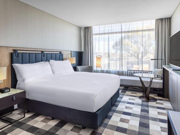 Doubletree By Hilton Karaka : photo 4 de la chambre chambre lit king-size - accessible aux personnes à mobilité réduite