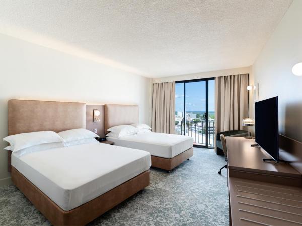 Hilton Garden Inn Darwin : photo 1 de la chambre chambre double avec 2 lits doubles