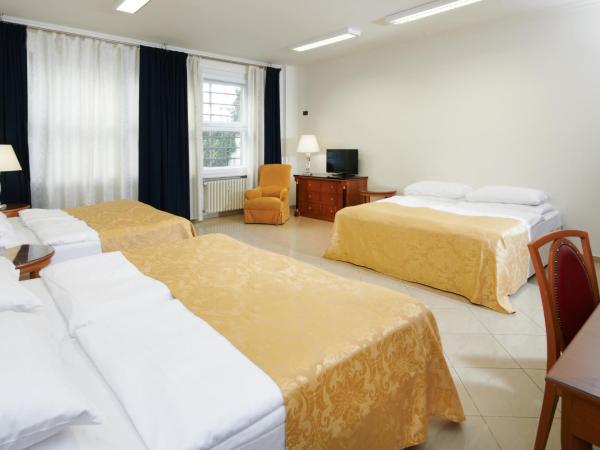 Hotel Bologna : photo 3 de la chambre chambre familiale