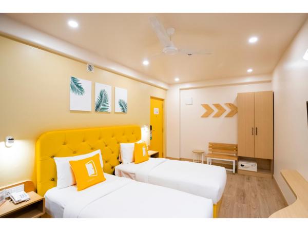 Bloom Hotel - HSR Club : photo 1 de la chambre chambre lits jumeaux standard