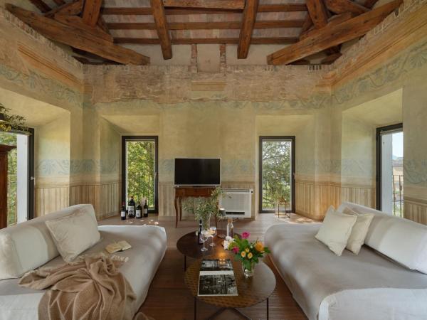 Massimago Wine Tower : photo 2 de la chambre suite deluxe