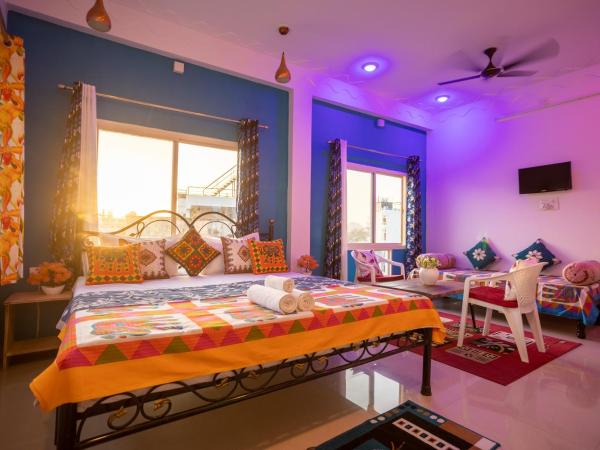 Krishna Stay Guest House : photo 4 de la chambre chambre familiale deluxe