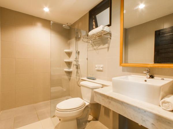 Anda Lanta Resort : photo 5 de la chambre hébergement double de luxe - vue sur forêt