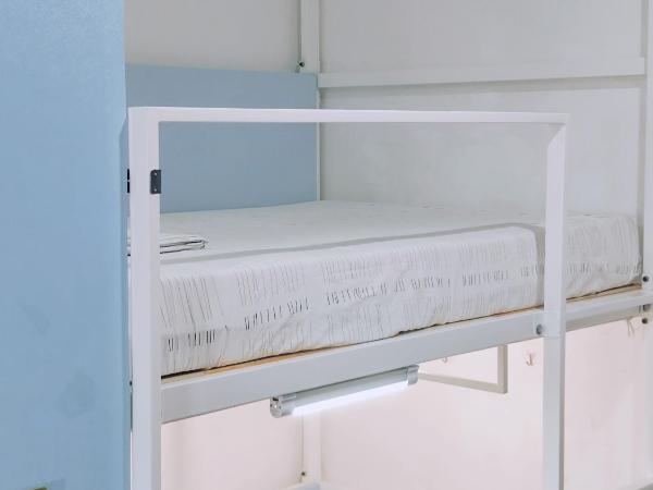 Onederz Hostel Hangzhou : photo 3 de la chambre bed in 8-bed female dormitory ro(chinese citizen only)