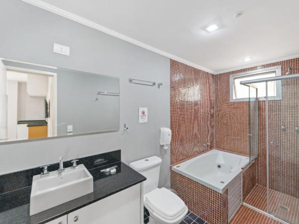 Capcana Hotel Jardins : photo 6 de la chambre chambre de luxe double ou lits jumeaux avec baignoire spa