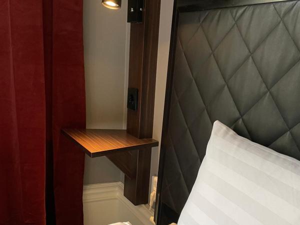 Unique Hotel Jungfrugatan : photo 2 de la chambre chambre double