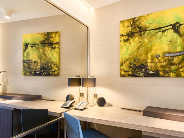 VP Plaza España Design : photo 3 de la chambre chambre triple deluxe