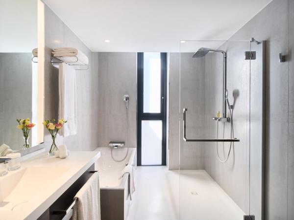 VP Plaza España Design : photo 7 de la chambre chambre double supérieure avec terrasse