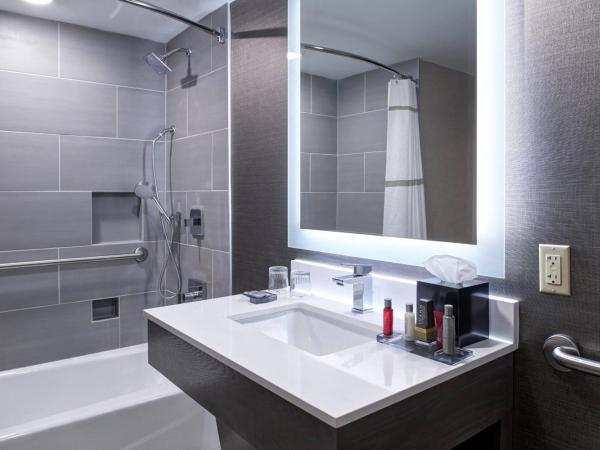 Marriott Indianapolis North : photo 8 de la chambre chambre standard