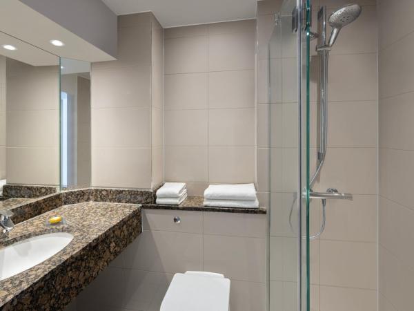 Delta Hotels by Marriott Bristol City Centre : photo 6 de la chambre chambre double supérieure - rénovée