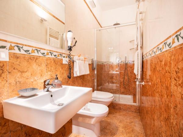 Palazzo Schiavoni Residenza d'epoca & Suite-Apartments : photo 7 de la chambre appartement - rez-de-chaussée