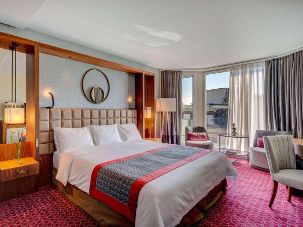 Fairmont Grand Hotel Geneva : photo 1 de la chambre chambre lits jumeaux fairmont - vue sur ville