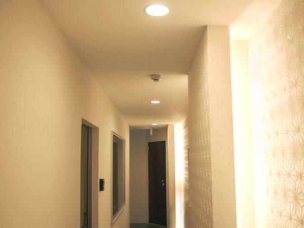 Fortune house 步行直達大阪京瓷巨蛋 直達梅田 桜川4丁目 : photo 1 de la chambre chambre quadruple avec salle de bains