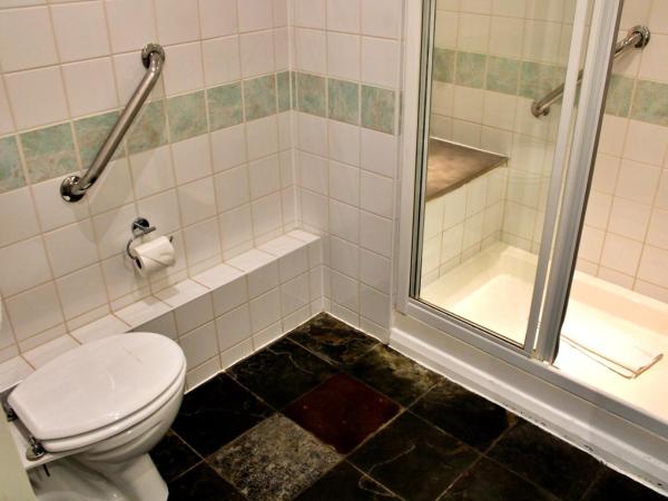 Victoria Square Hotel Clifton Village : photo 5 de la chambre chambre lits jumeaux