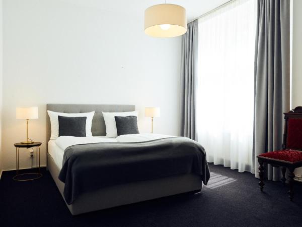 Hotel Lindenufer : photo 8 de la chambre chambre double