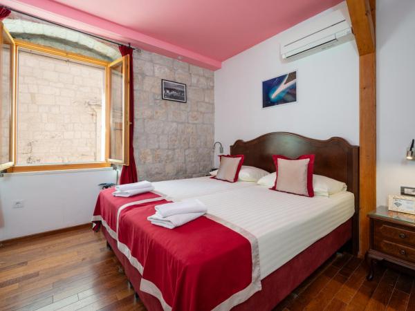 Heritage Hotel Tragos : photo 5 de la chambre chambre double