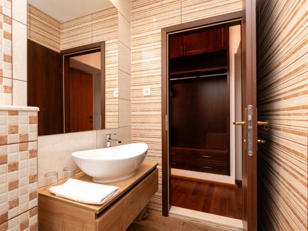 Heritage Hotel Tragos : photo 10 de la chambre chambre double