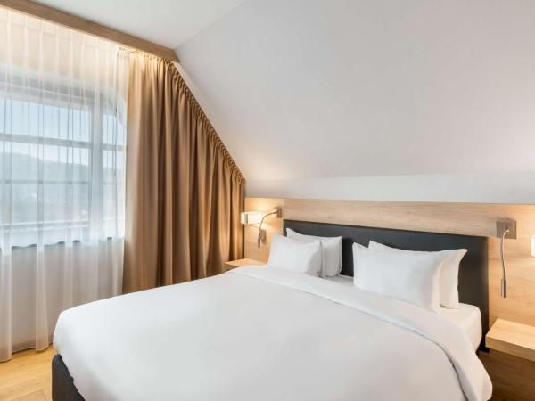 Radisson Blu Hotel & Residences : photo 1 de la chambre chambre premium avec vue sur la montagne