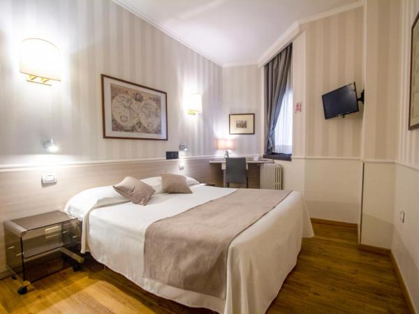 Hotel Flora : photo 3 de la chambre chambre double