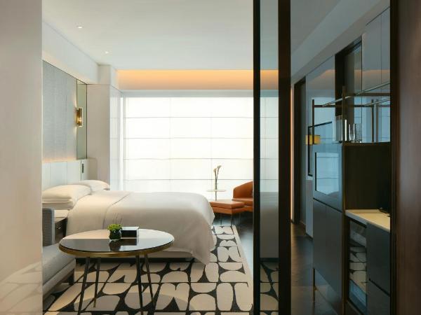 The Langbo Chengdu, in The Unbound Collection by Hyatt : photo 5 de la chambre 1 king bed club